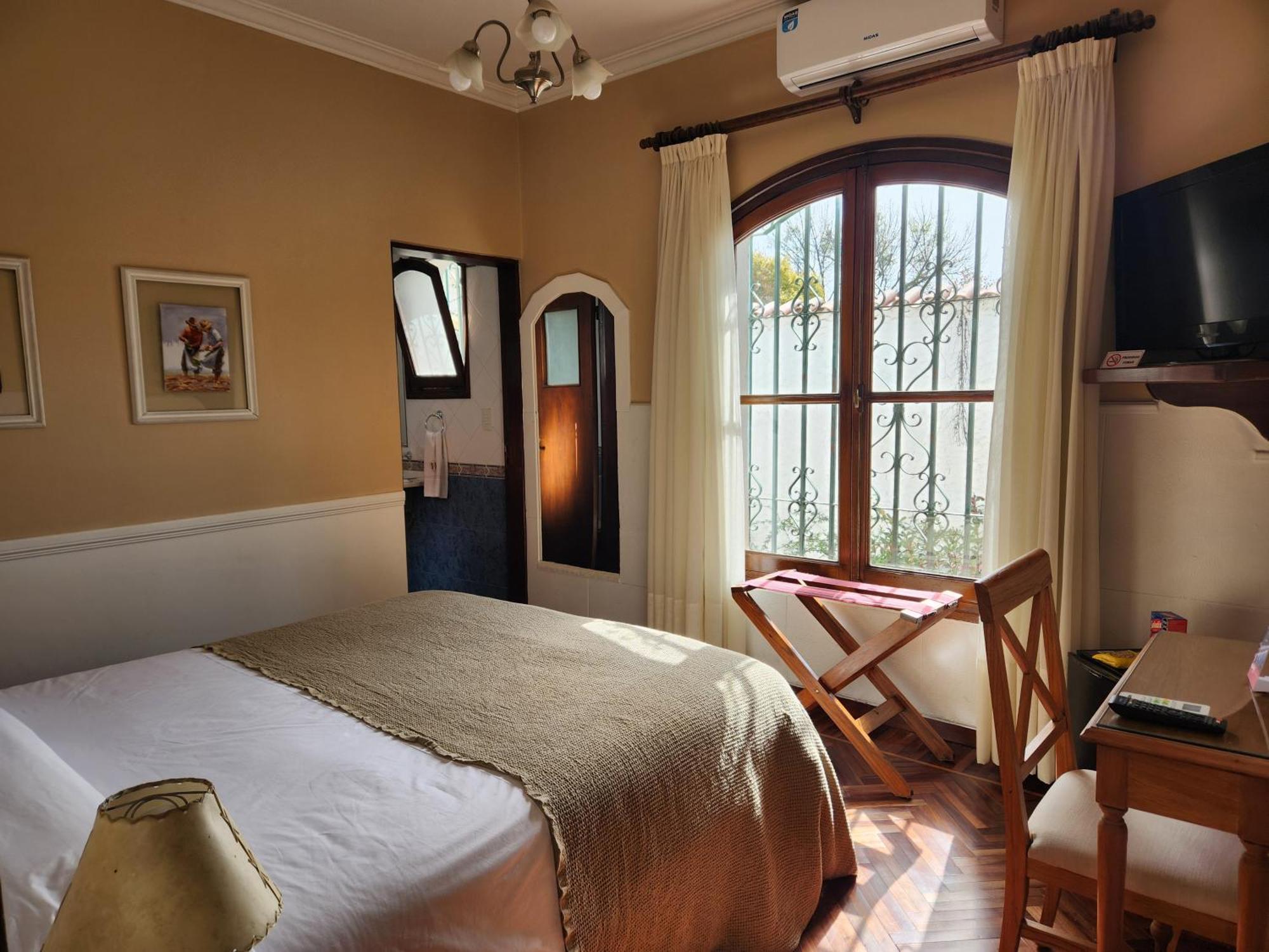 Hotel Boutique La Candela Salta Esterno foto