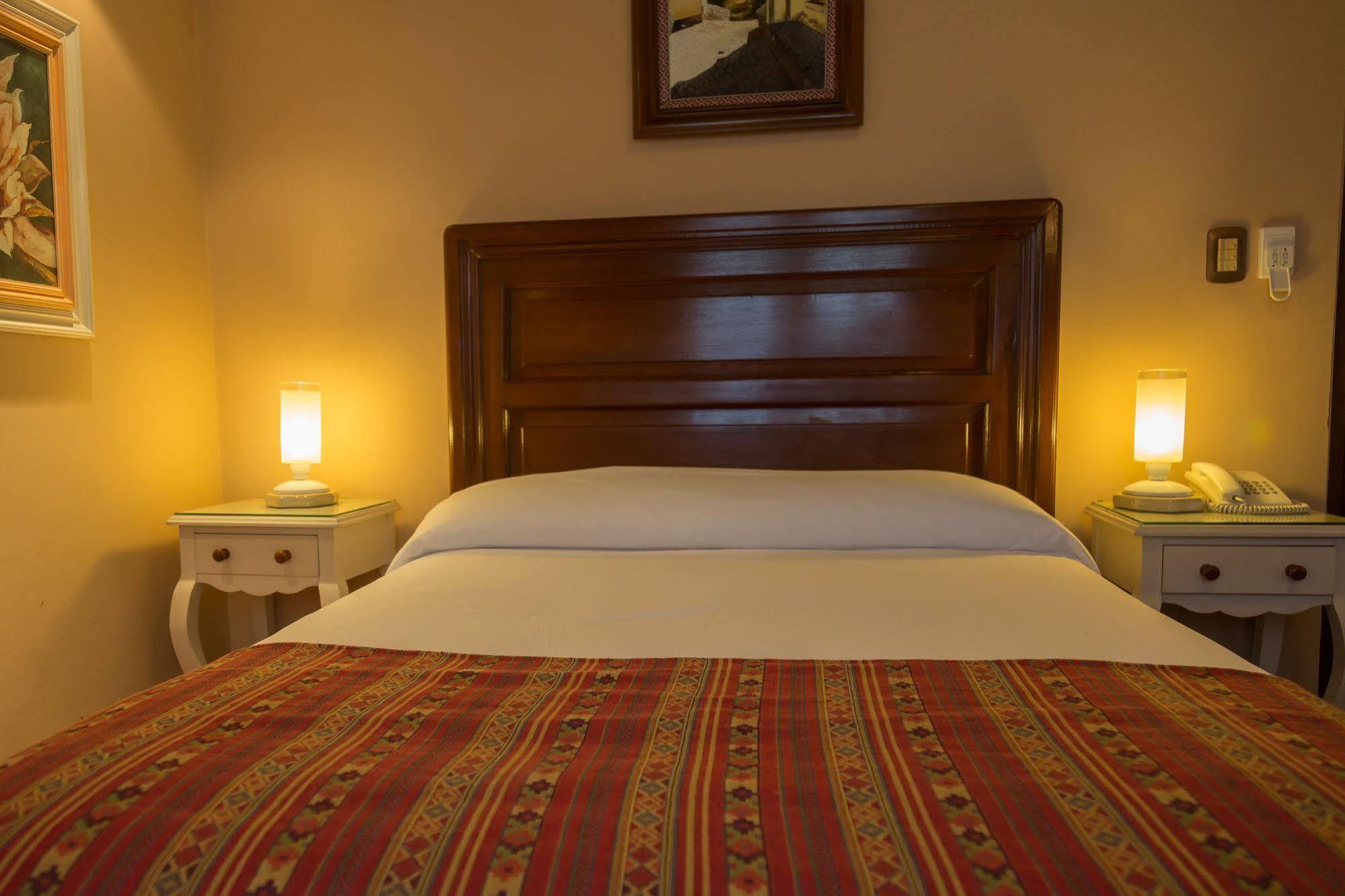 Hotel Boutique La Candela Salta Esterno foto